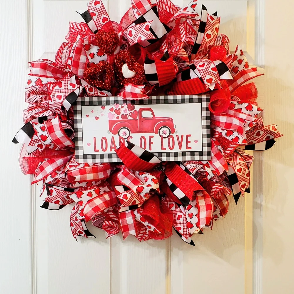 Charming Red and Black Holiday Wreath
